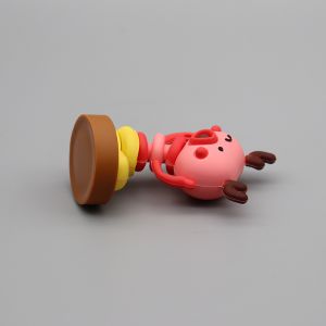 China Popular Figure Toy Women Fashion Keychain Accessories, Custom Anime