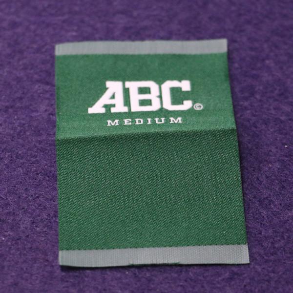 Polyester Woven Apparel Labels End Fold For Clothing , Sew On Name Tags