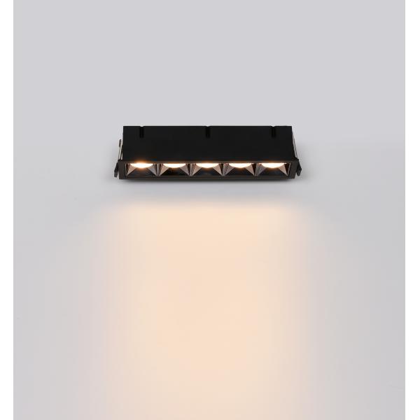 50 60Hz Recessed Dimmable Led Downlights 50000H Aluminum PMMA 100 - 277V