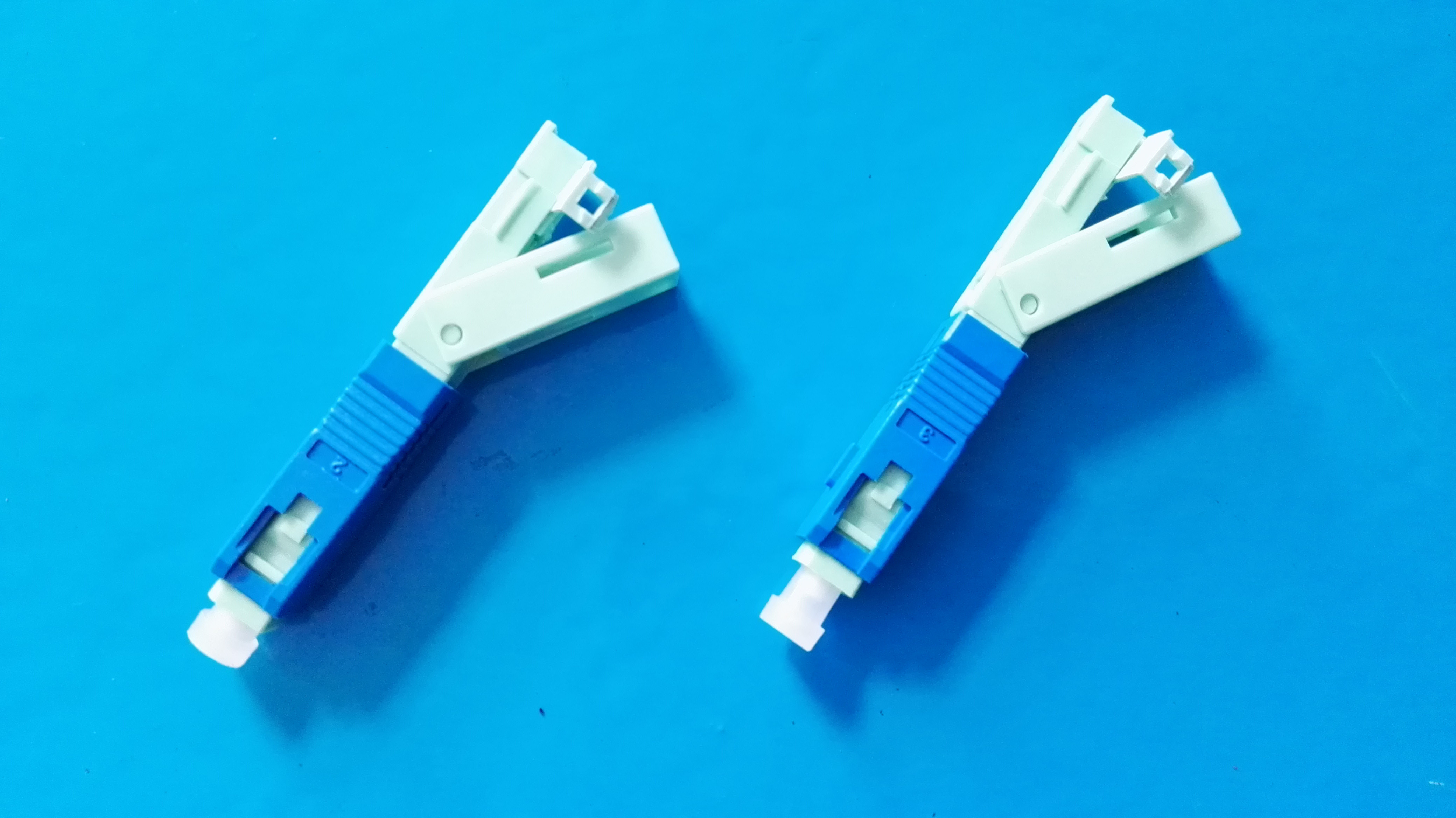 China Multimode 0.9mm LC UPC Fast Connector MPO MTP Connector wholesale