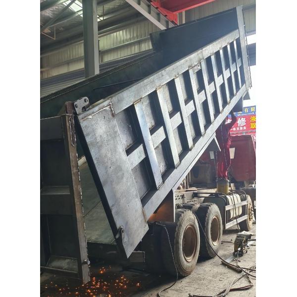 Sinotruk 6X4 371HP 30 Ton 20 Cubic Meter Dump Truck for Heavy Truck Segement in Africa