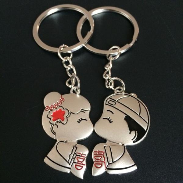 2pc metal keyring ,unique keyfob ,couples romatic keyring lover keychain    Fashion Love Heart Keyring Couple Keychain