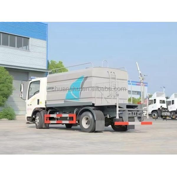 Manual Transmission Type HOWO 2000 Gallon 3000 Gallon 8CBM Water Tanker Trucks for Customer Requirements