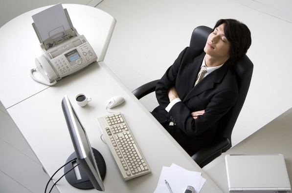 White Plastic 150ml PET Bottle 300m3 Silvent Nidec Japan Pump Electric Aromatherapy Diffuser