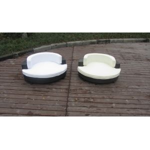 Washable Plastic Wicker Pet Bed , Lovely Rattan Dog Sleeping Bed