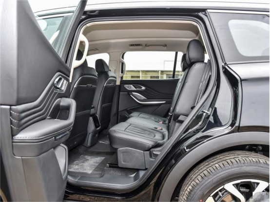 Gasoline Hongqi HS7 Vehicle Automobile 4×4 4×2 With 6 Seats / 7 Seats