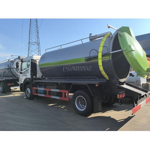 HOWO MATE 4x2 Mini Vacuum Sewage Suction Tanker Fecal Suction Truck
