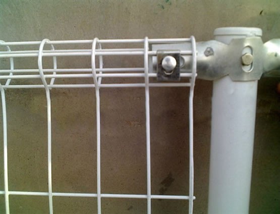 high-quality powder coated double loop wire mesh metal garden fence