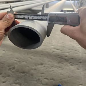 China China Factory Supply Stainless Steel Decorative Welded Round Ss Pipe SUS 2205 Duplex Ss Pipe Stainless Steel Tube on sale