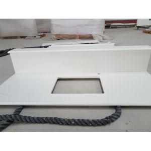 China Engineering Solid Stone Countertops 93% Quartz Sand Polished Glossy Surface wholesale