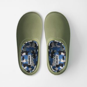China Camo Pattern EVA Winter Indoor Slippers For Cold Weather on sale