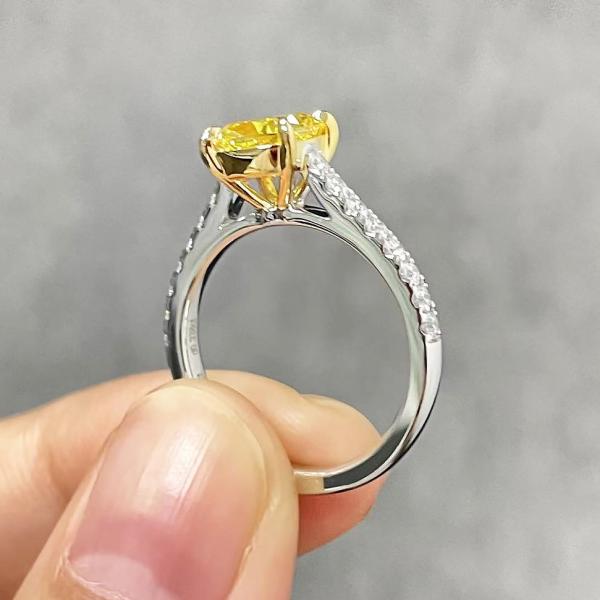 18K White Gold Lab Created Diamonds Engagement Ring 1.05ct Fancy Vivid Yellow