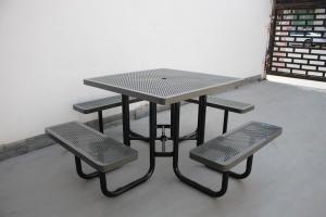 China Customized Metal Patio Table And Chairs , Commercial Outdoor Picnic Table Set wholesale