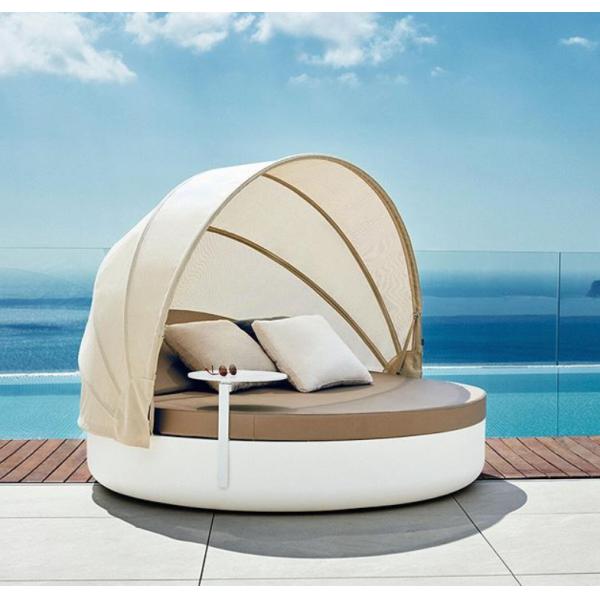 SR All Weather Synthetic Leather Stable In Heat Cold Humidity Acids Alkalis