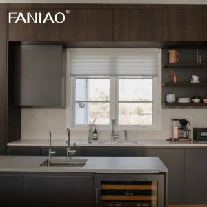 Custom Design Kitchen Cabinet Quartz Top Solid Wood Kitchen Cabinet