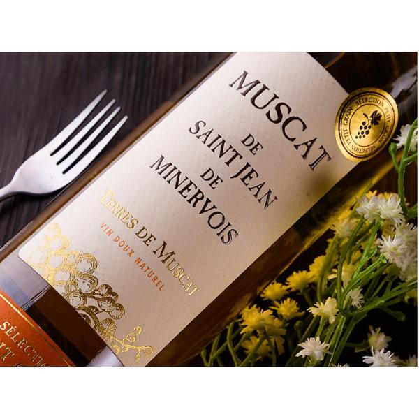 CMYK Semi Plastic 3D Beer Bottle Embossed Metallic Label Stickers