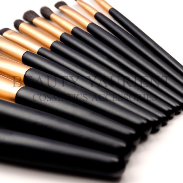 OEM ODM Multifunction Makeup Brush Set 12pcs With Black Wooden Handle