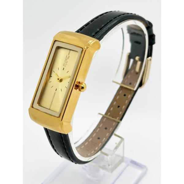 Exquisite Quartz Female Wrist Watches With 30m Water Resistance