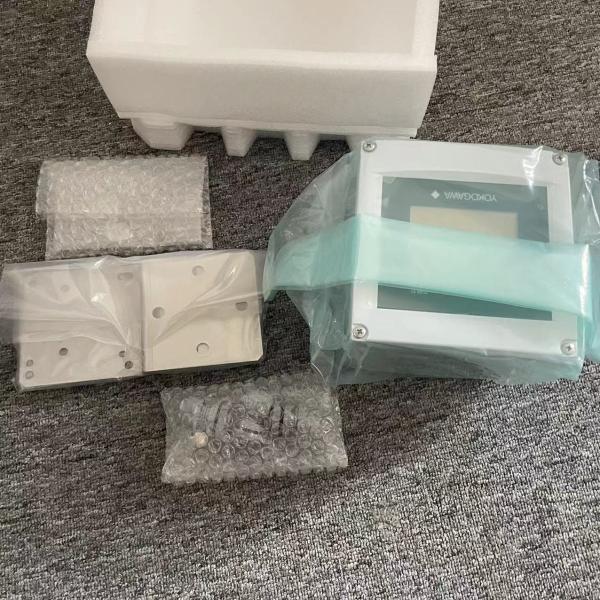 Yokogawa FLEXA Series Analyzers FLXA21-D-P-D-AB-C1-NN-A-N-LA-N-NN Two Wire System Analyzer