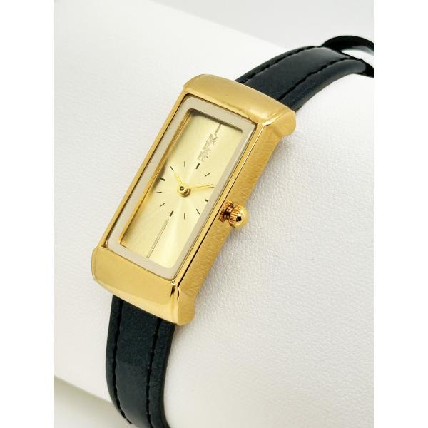 Exquisite Quartz Female Wrist Watches With 30m Water Resistance