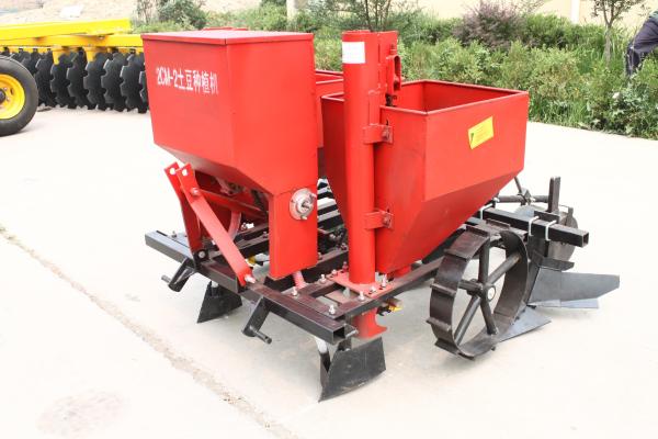 Quality 2CM-2 , Farm equipment tractor 3point Potato Planter Two-row for sale