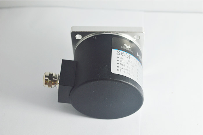 China Incremental Flange Encoder S65F Solid Shaft 8mm D - Type 23040 Pulse wholesale