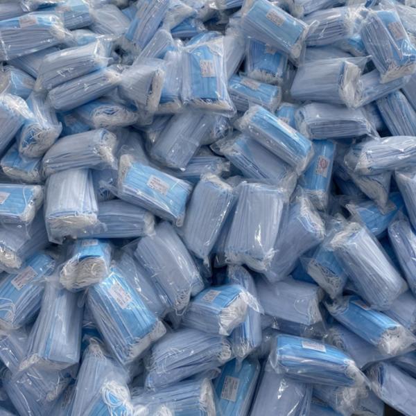 CoVID 19 Protective Disposable Breathing Mask Gathering Party Safety Support