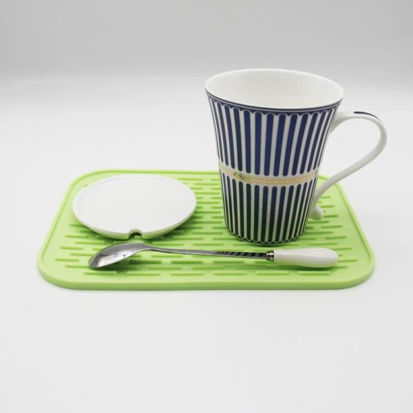 Kitchen Customized Hot Pot FDA Silicone Table Mat