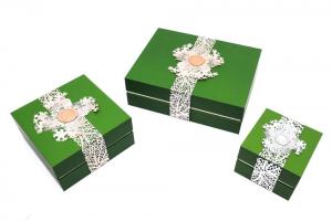China Custom Gift Packaging Box Wholesale Paper Gift Box with paper bag wholesale
