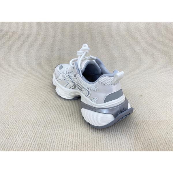 Women white running shoes with thick soled and breathable mesh upper
