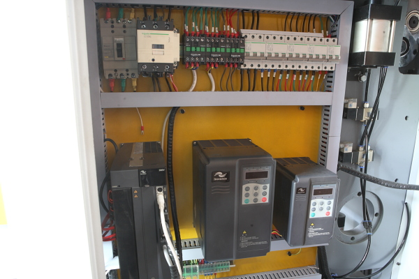 High speed Sheet Cutter C1400B-2 rolls