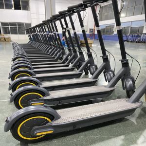 China Multifunctional Aluminum Electric Scooter Bluetooth Aluminum Alloy Two Wheel wholesale