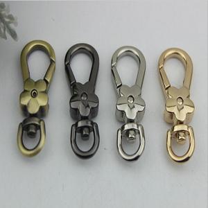 China Fashion wild style 4 color cute flower zinc alloy metal snap hook with hole 10 mm on sale