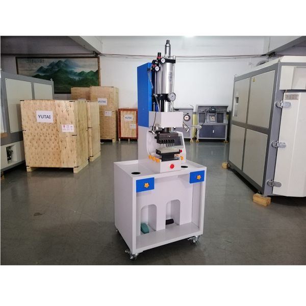 Pneumatic Shoelace Upper Fabric Multi Hole Punching Machine Sport Shoe Making Machine