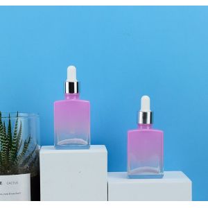 China Round Glass Dropper Bottle Convenient Cleaning 10000pcs MOQ wholesale