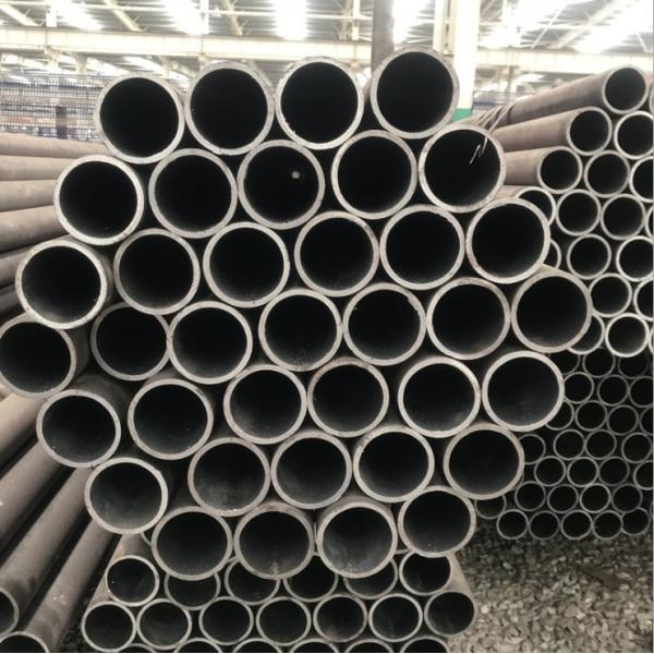 ASTM A106 Q235 Carbon Steel Pipe Seamless 21.3mm-609.6mm Fluid Transport