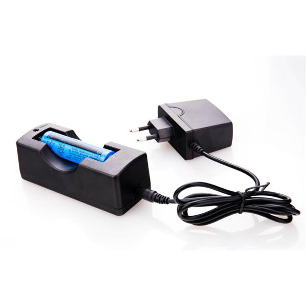 Constant Current 4.2 V Single Bay 18650 Charger , Led Flashlight Charger For Household
