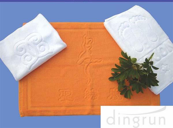 Quality Skin Friendly Personalized Cotton Bath Towels Reactive Printing Technology for sale