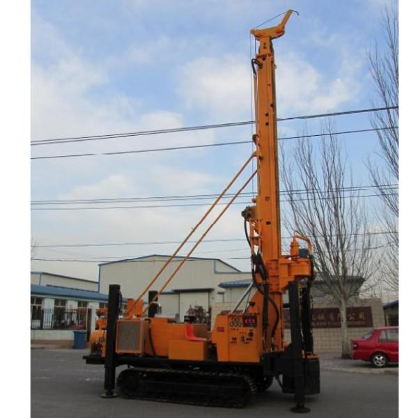 700m Hydraulic Crawler Drilling Rig , Water Well Drilling Machine With Track Chassis