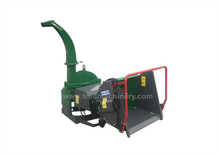 Quality 5 Inch Hydraulic Wood Chipper Direct Drive 3 Point Hitch Mounting System for sale