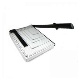 China Precised Size A4 Guillotine Paper Cutter , A4 Paper Trimmer For Office / Home Purposemanual Paper Cutter on sale
