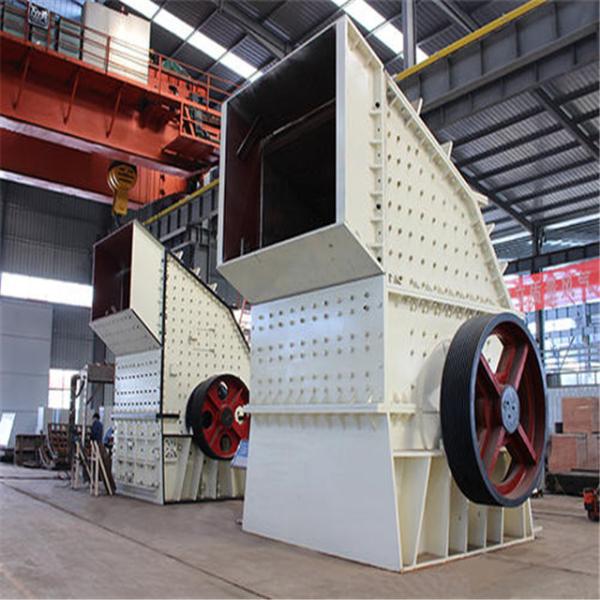 Movable Mini 150Mpa Hammer Mobile Stone Impact Crusher Machine