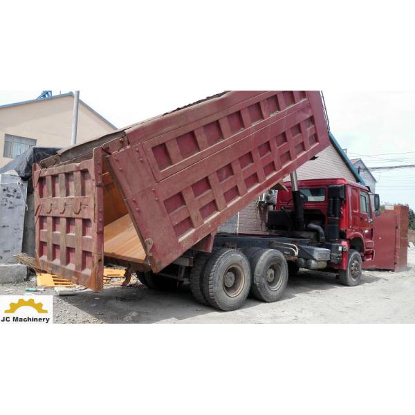 6X4 Howo 336 Second Hand Dumper Truck With 5600*2300*1600mm Box Size