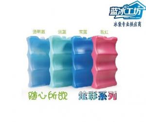 China sell rigid ice pack for Medela milk storage bottle,breast milk cooler bag on sale