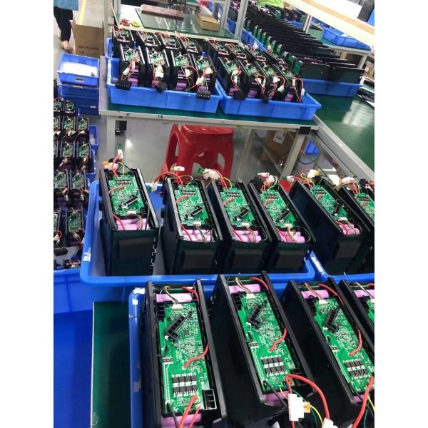 48v 17.5ah E Bike Battery Replacement 3500mah 1000w Tiger Shark Style