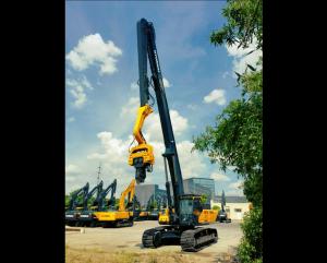 China 12 Meter Pile Driving Vibro Hammer For Sheet Piling And Pulling Construction Projects on sale