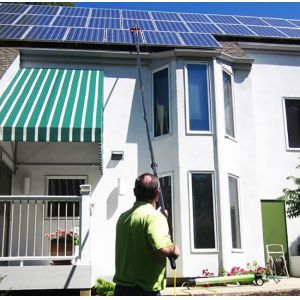 ISO9001 5.4m Black Carbon Fiber Solar Module Cleaning Brush