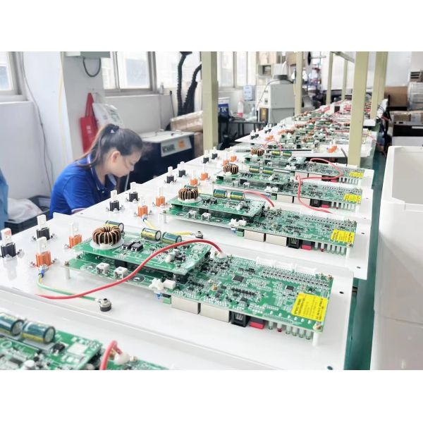 High Voltage Solar Energy Lithium Battery Lifepo4 Charger Module 300AH 400AH