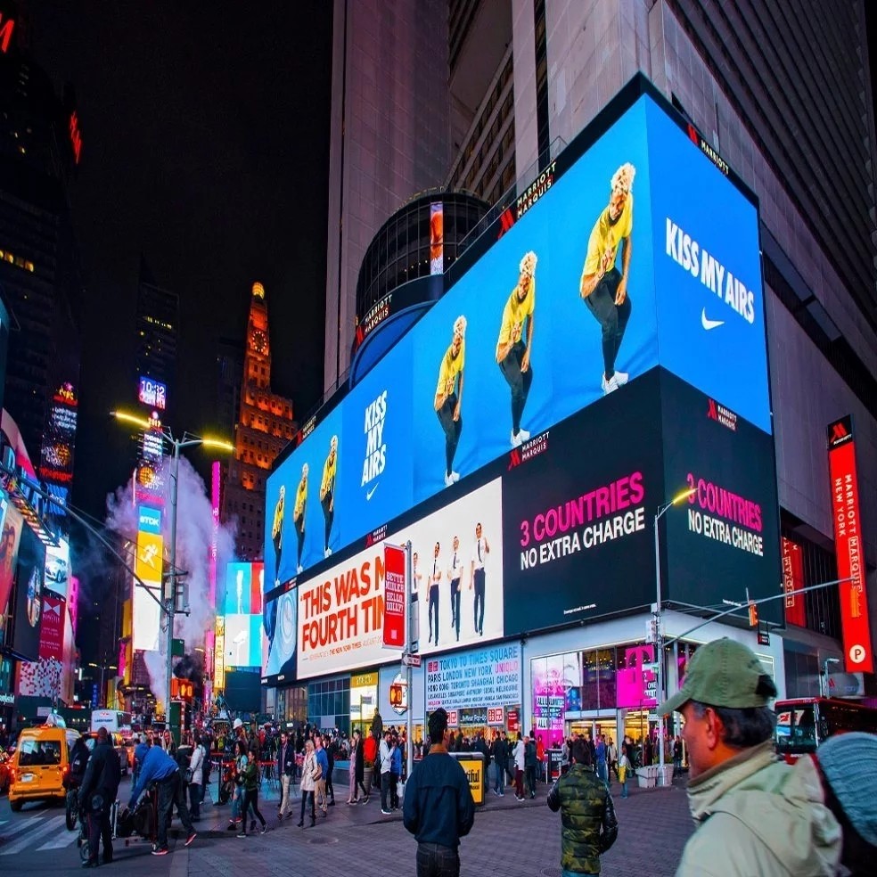 China Power Saving Advertising LED Display Screen Flexible Curtain P10 LED Display wholesale