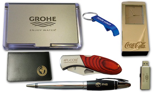 3D Fiber Laser Automatic Laser Marking Machine For Silverware Name Card